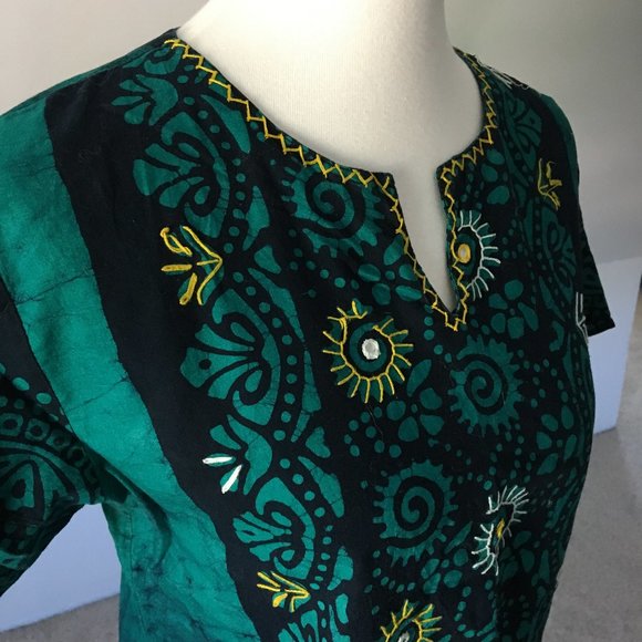 Short Sleeve Tribal Raw Edge Crop (handmade, nwot) - Picture 9 of 10